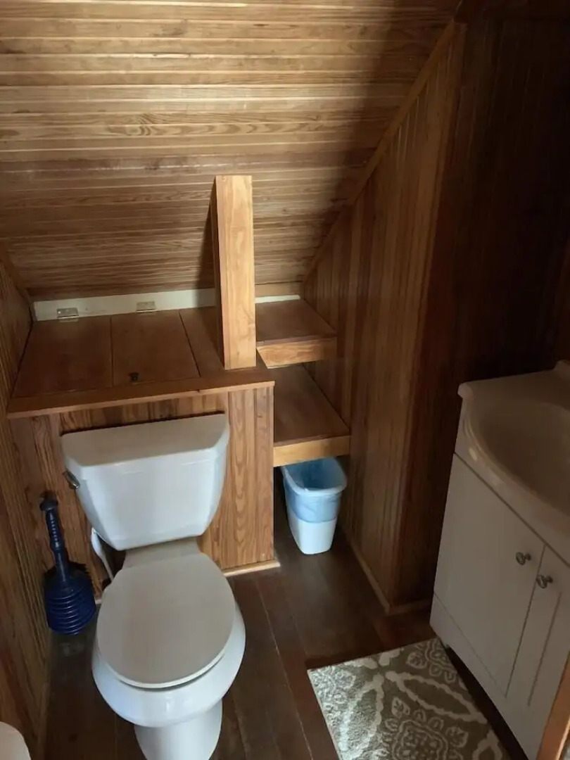 Cozy Cottage by the Sea - Y672 Brought to you by GetAway Vacations