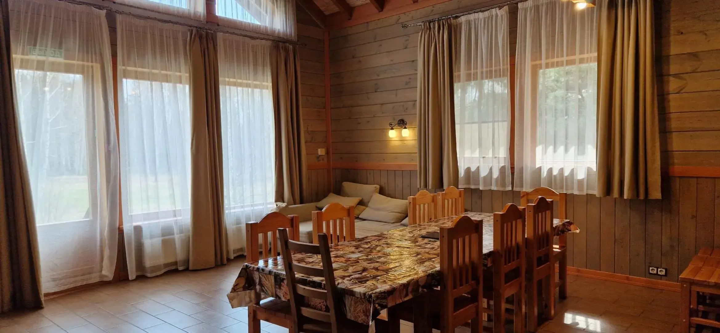 Коттедж А8 на базе отдыха Новинки Парк