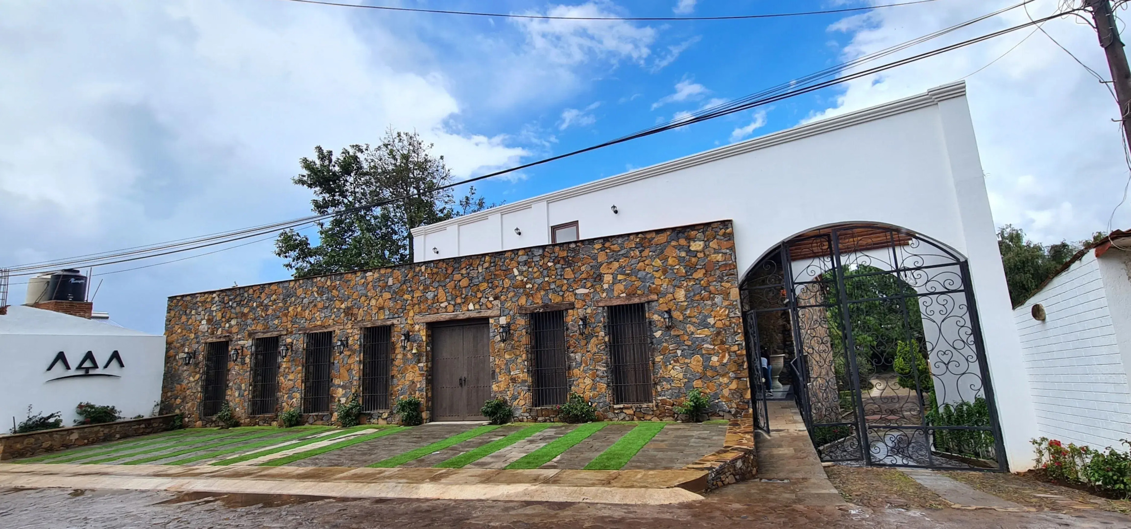 Quinta Tere Hotel & Gallery