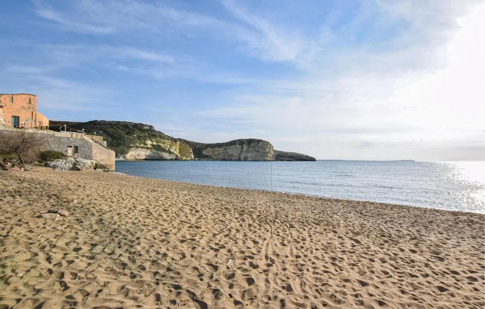 Stunning Home in S.caterina di Pittinur With 2 Bedrooms and Wifi