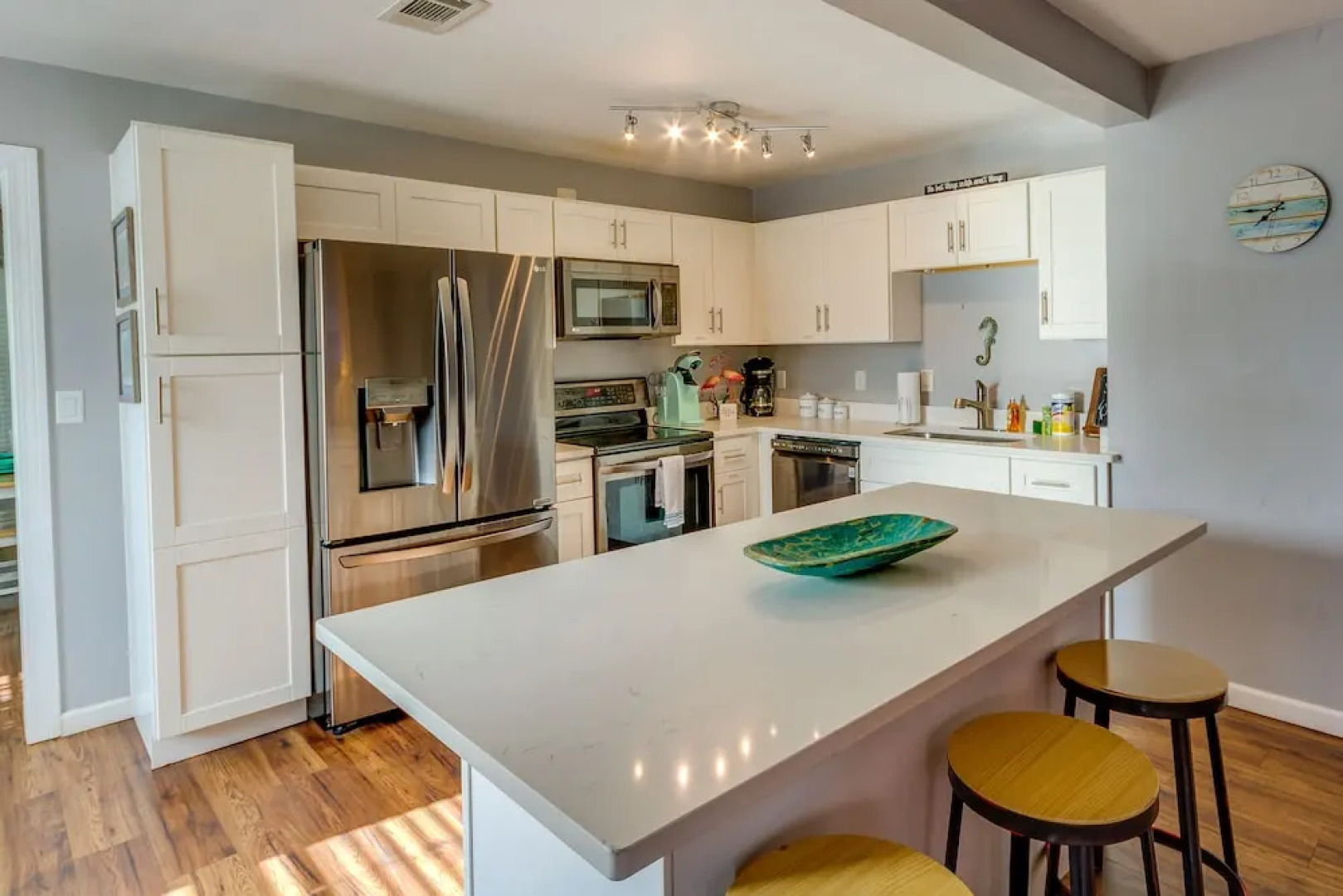 Charming Pensacola Vacation Rental - 3 Mi to Dtwn