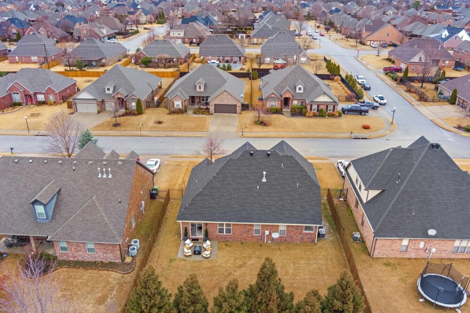 The Hearth House - Quiet Rogers Retreat - Newly Renovated