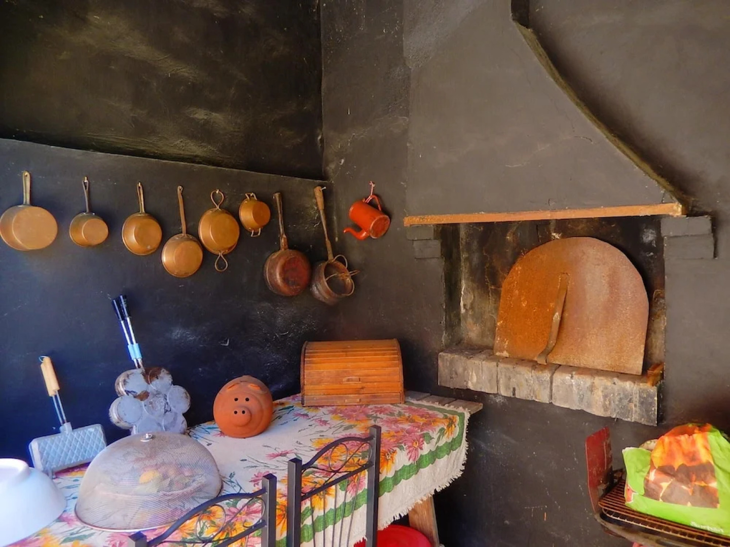 Villa With 6 Bedrooms in Mondavio, With Wonderful Mountain View, Priva