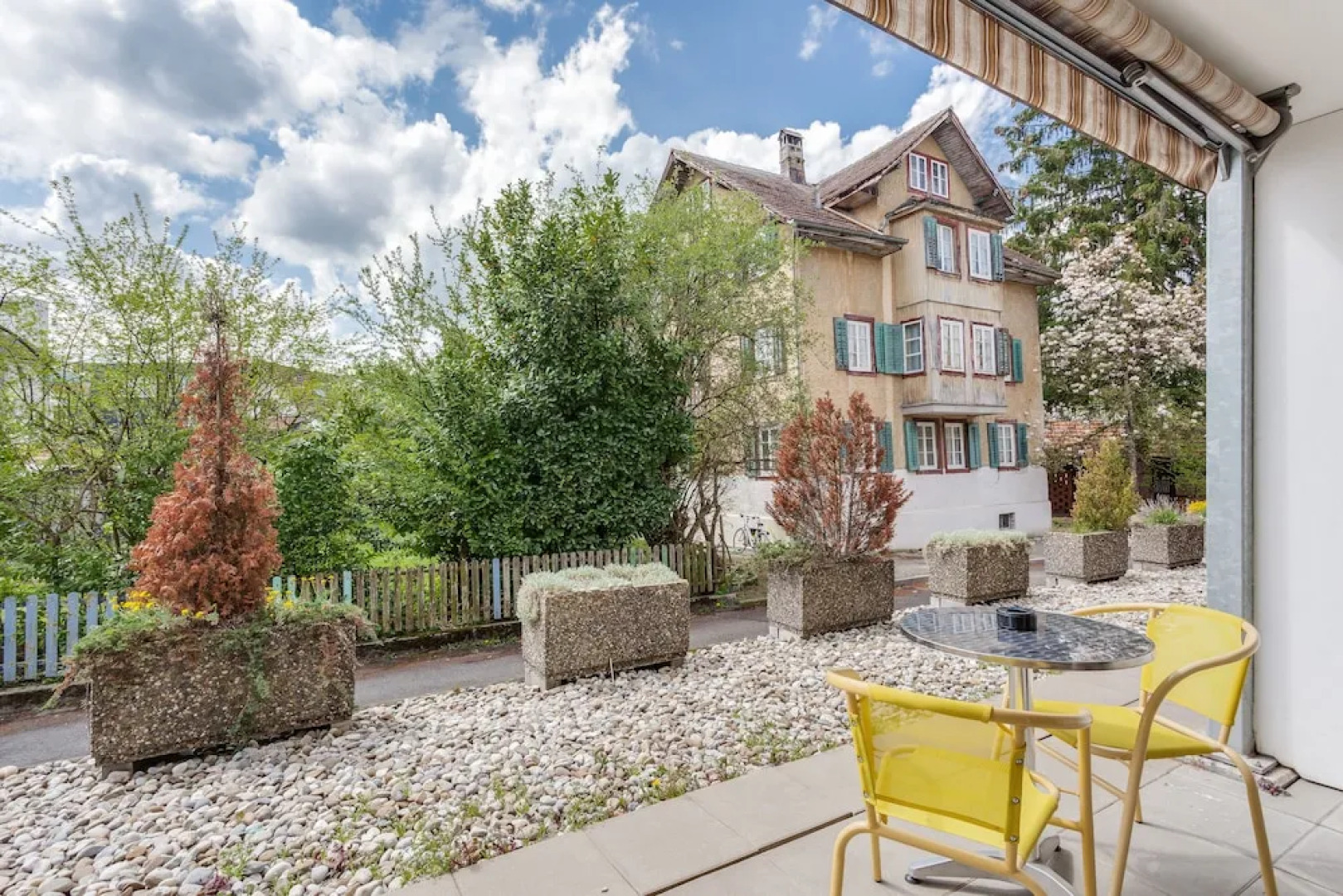 Business Apartments Anstatthotel