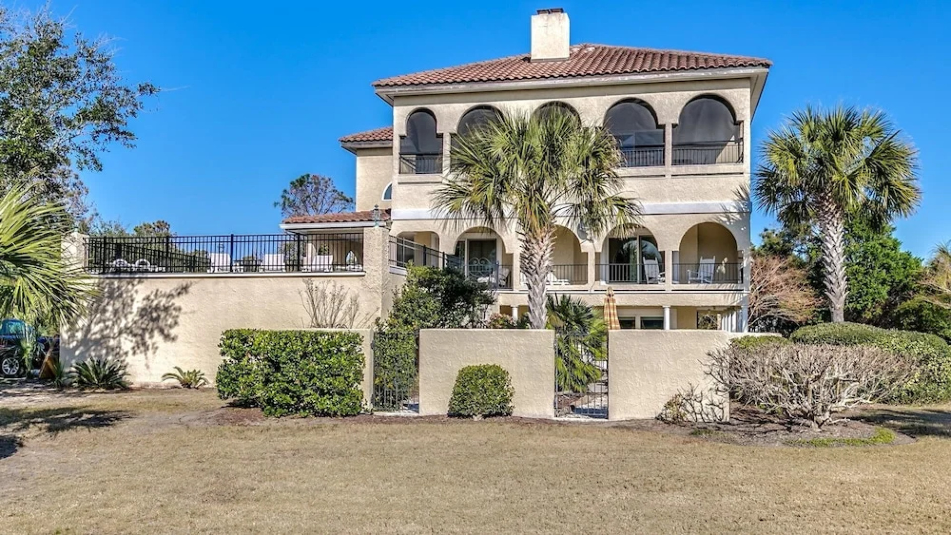 Relax And Enjoy This Idyllic Mull Cottage - Just Steps To The Beach! 6 Bedroom Home by Peace Vacations