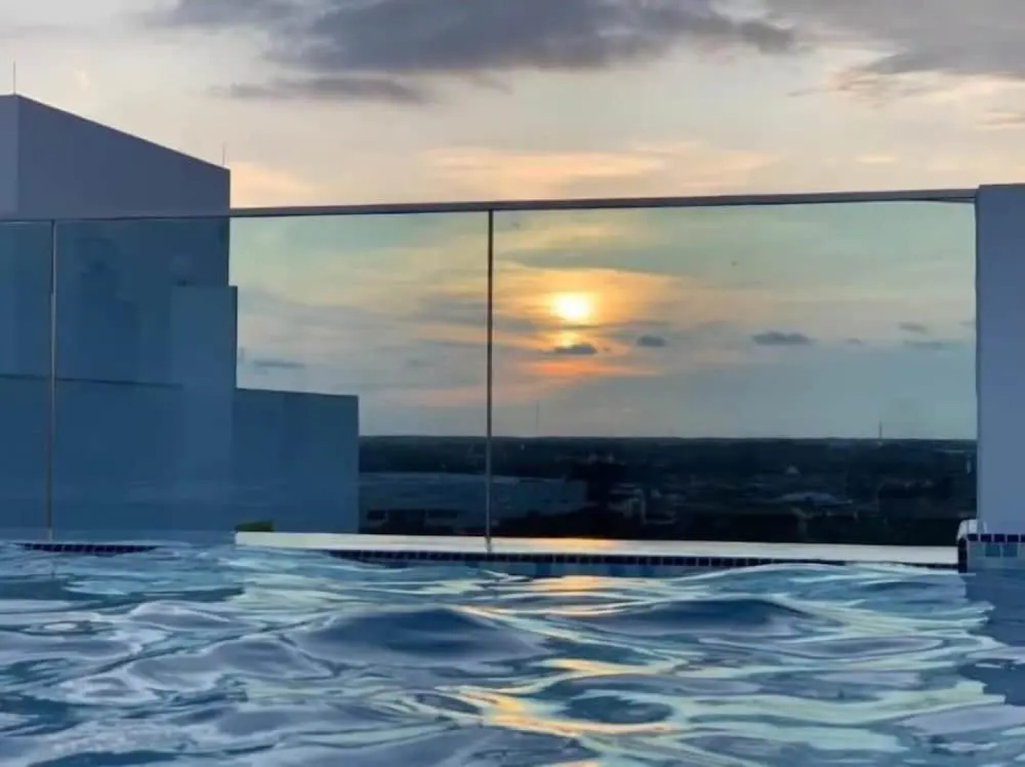 Sri Indar Hotel & Suites