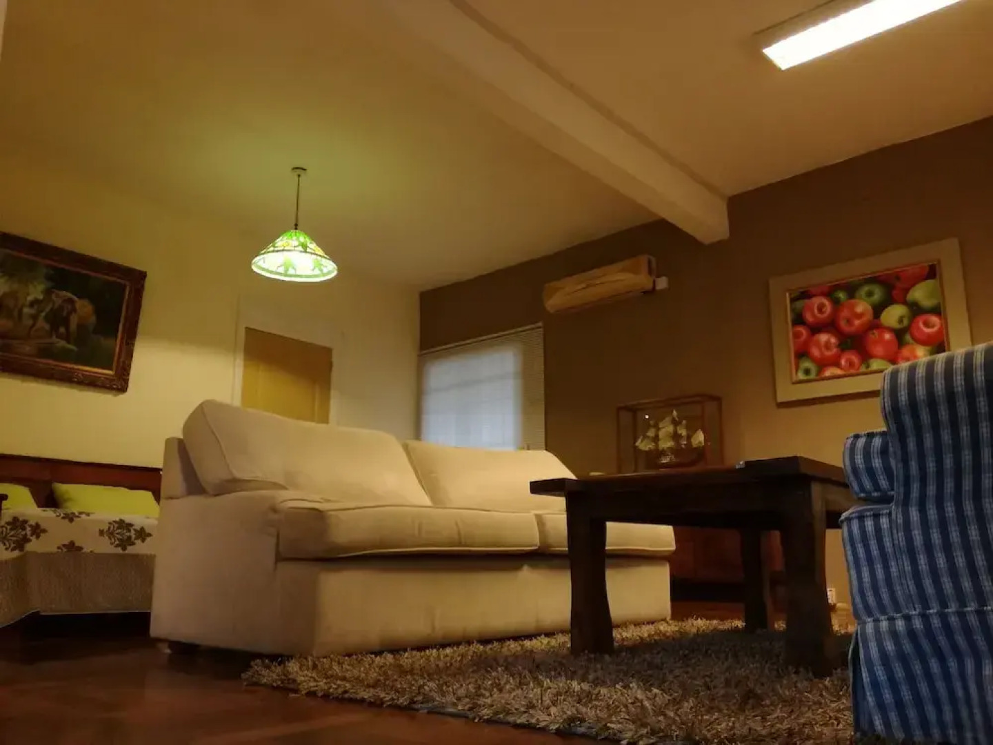 Bahama Breeze Beach Apartment B&B