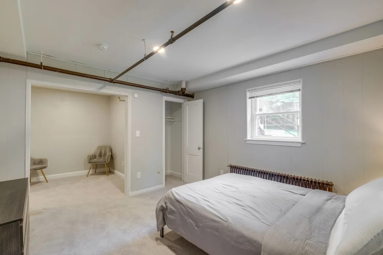 Washington, DC, Area Apartment < 2 Mi to Subway!