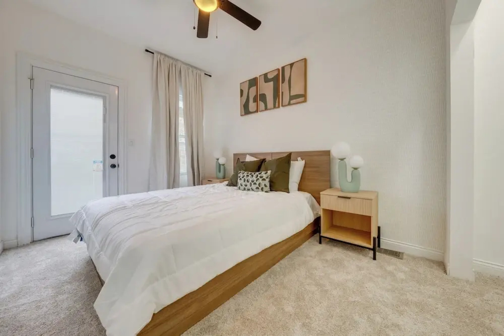 Townhome < 5 Mi to Naperville & Morton Arboretum