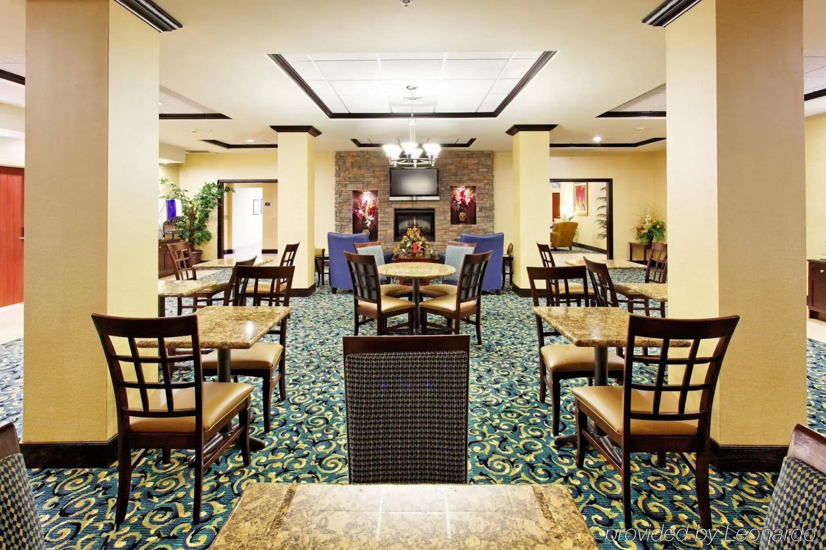 Holiday Inn Express Hotel & Suites Cookeville by IHG