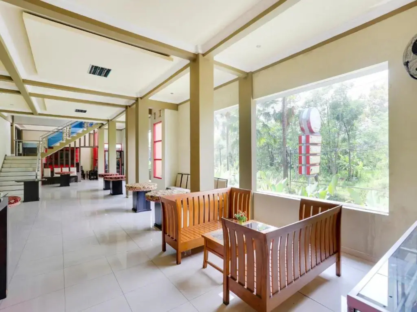 Urbanview Hotel Bergas Indah Bandungan by RedDoorz