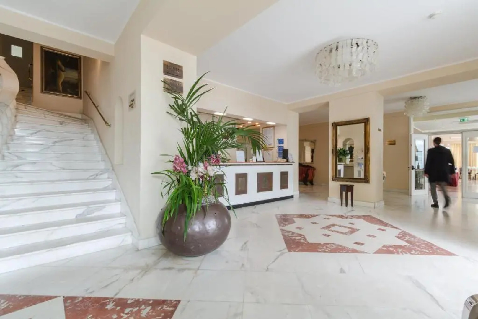 HOTIDAY Hotel Alassio