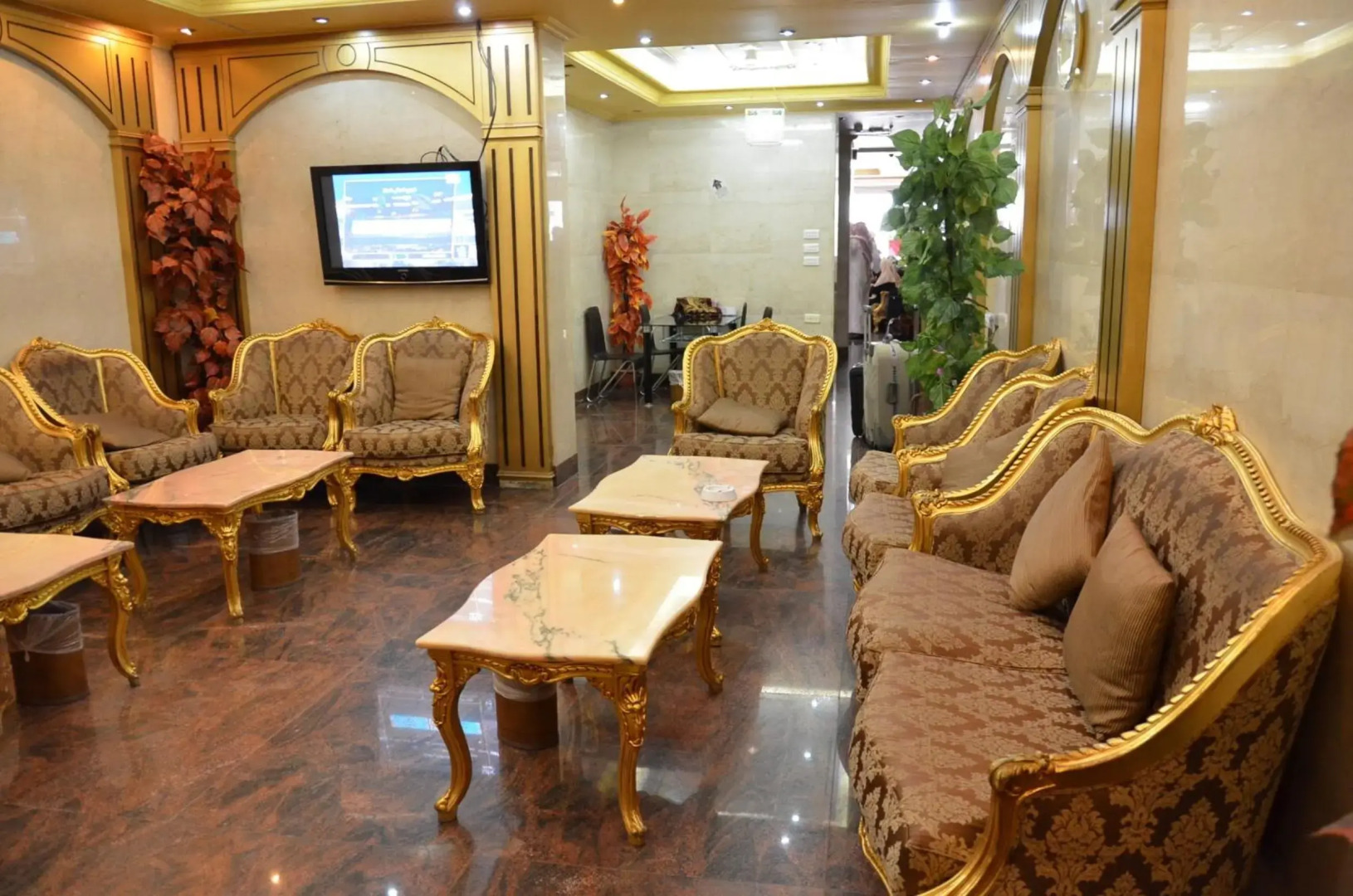 Anwar Al Diyafah Hotel