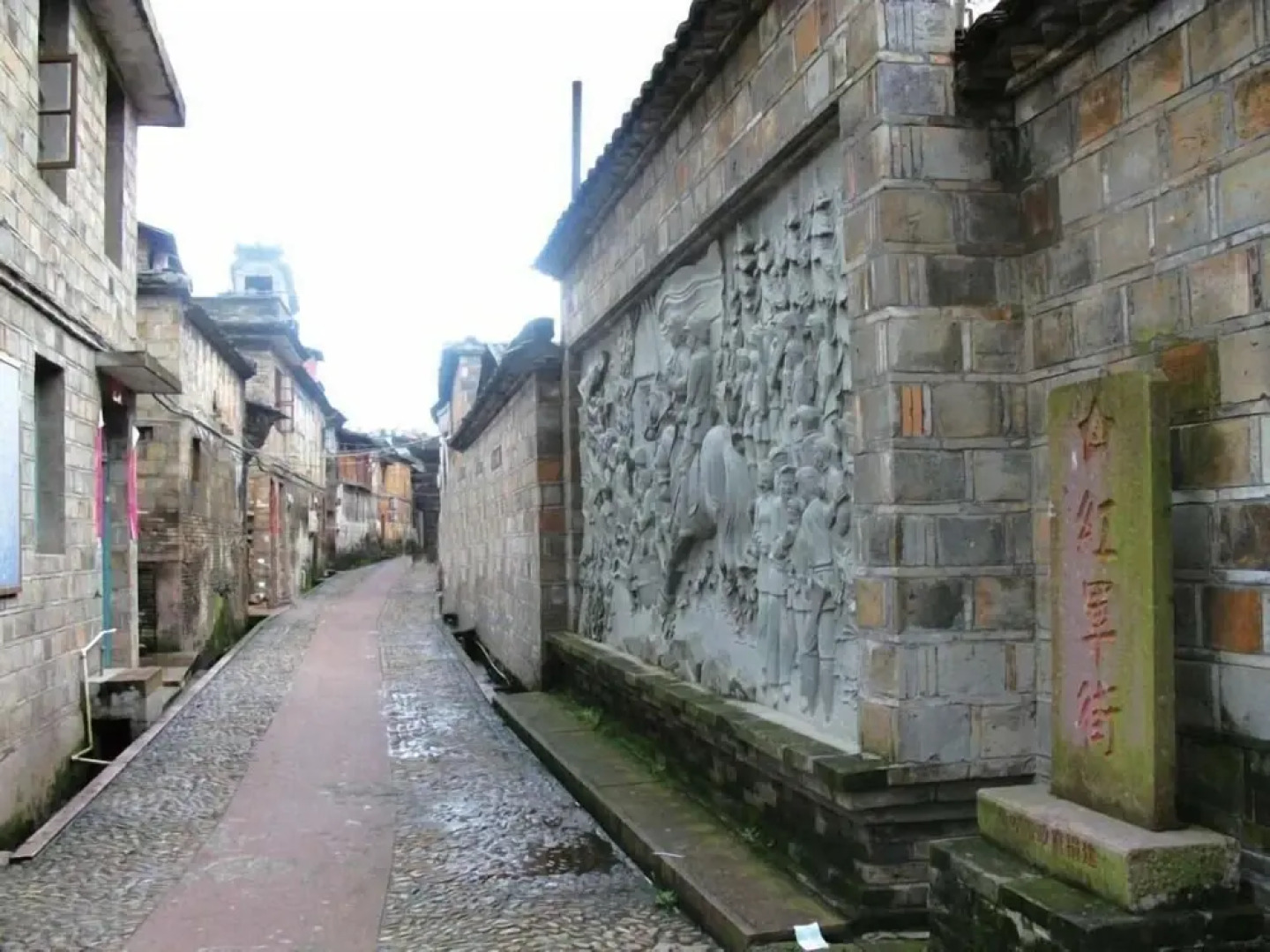 Taining Happy Stone Duplex Apartment