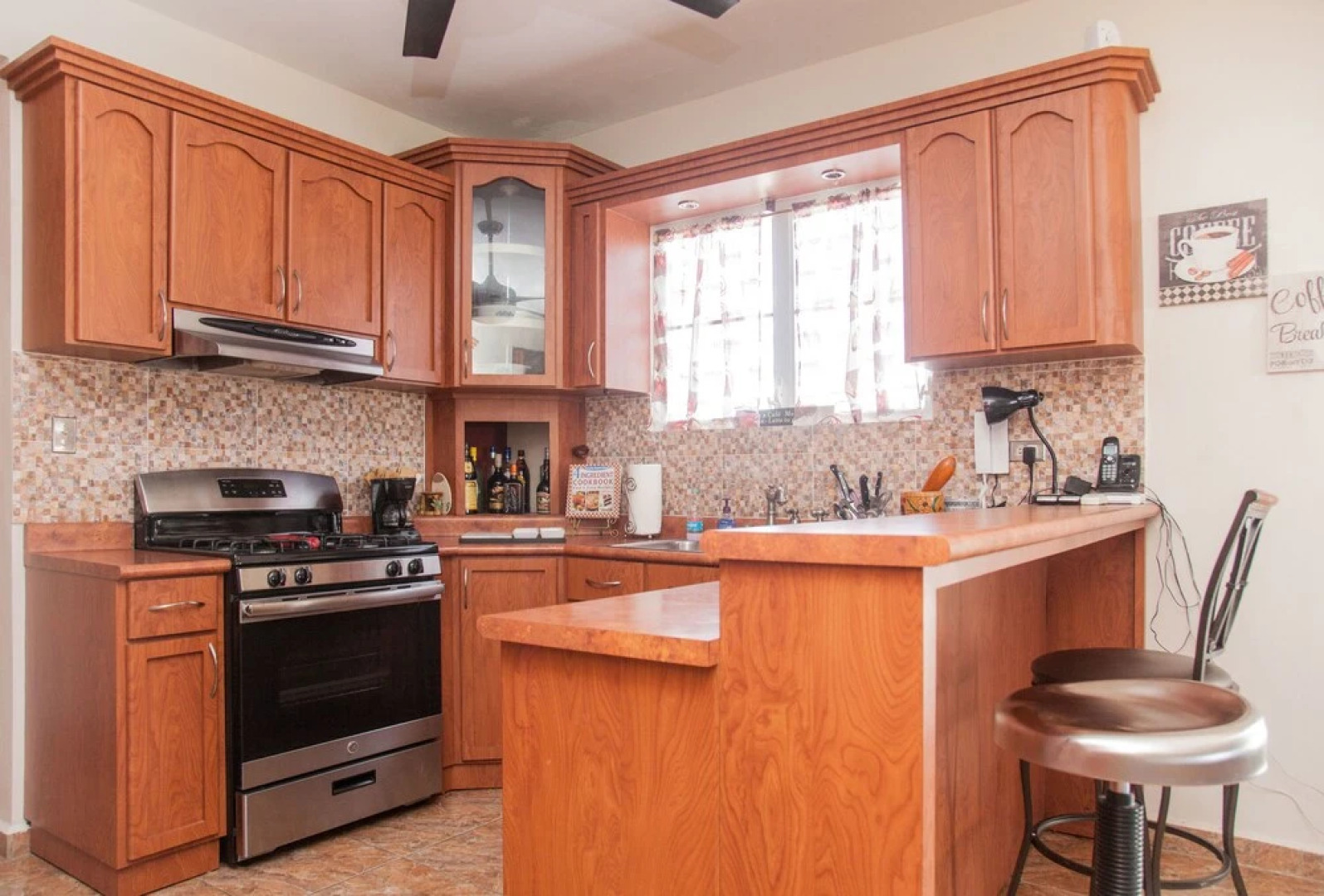 Big vacational house in Isabela