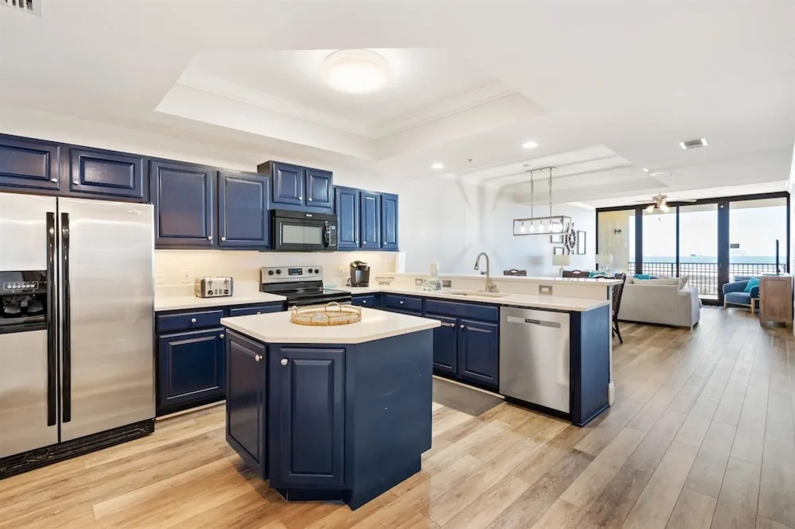 Beach Bum - Holiday Isle #407 3 Bedroom Condo by RedAwning