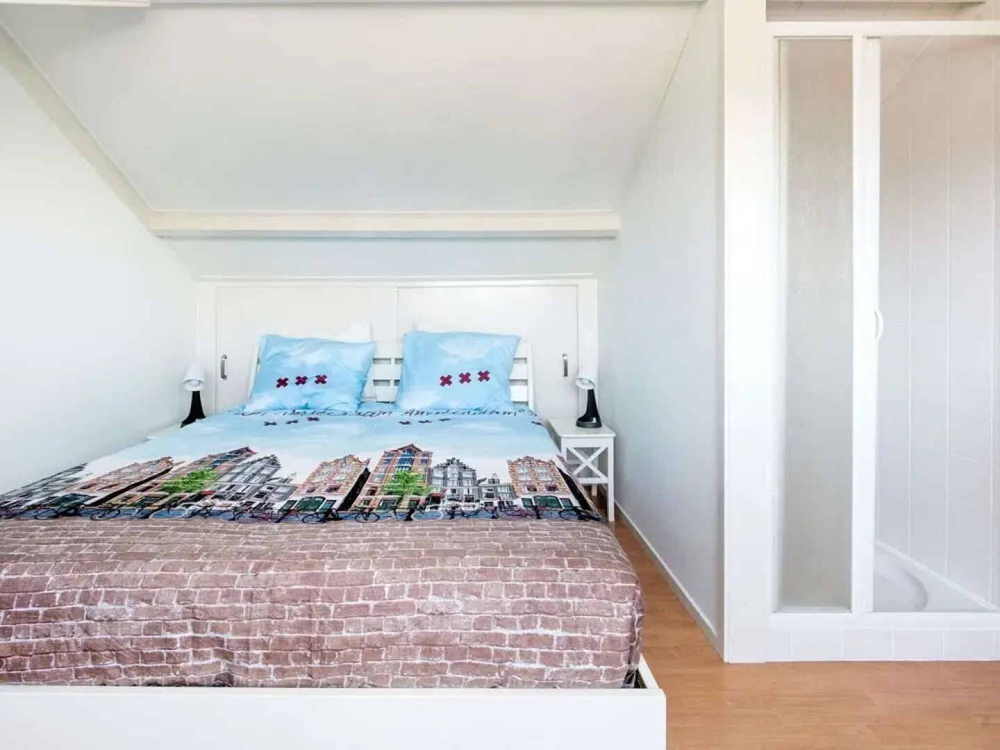 Lovely Holiday Home in Alkmaar With Private Terrace