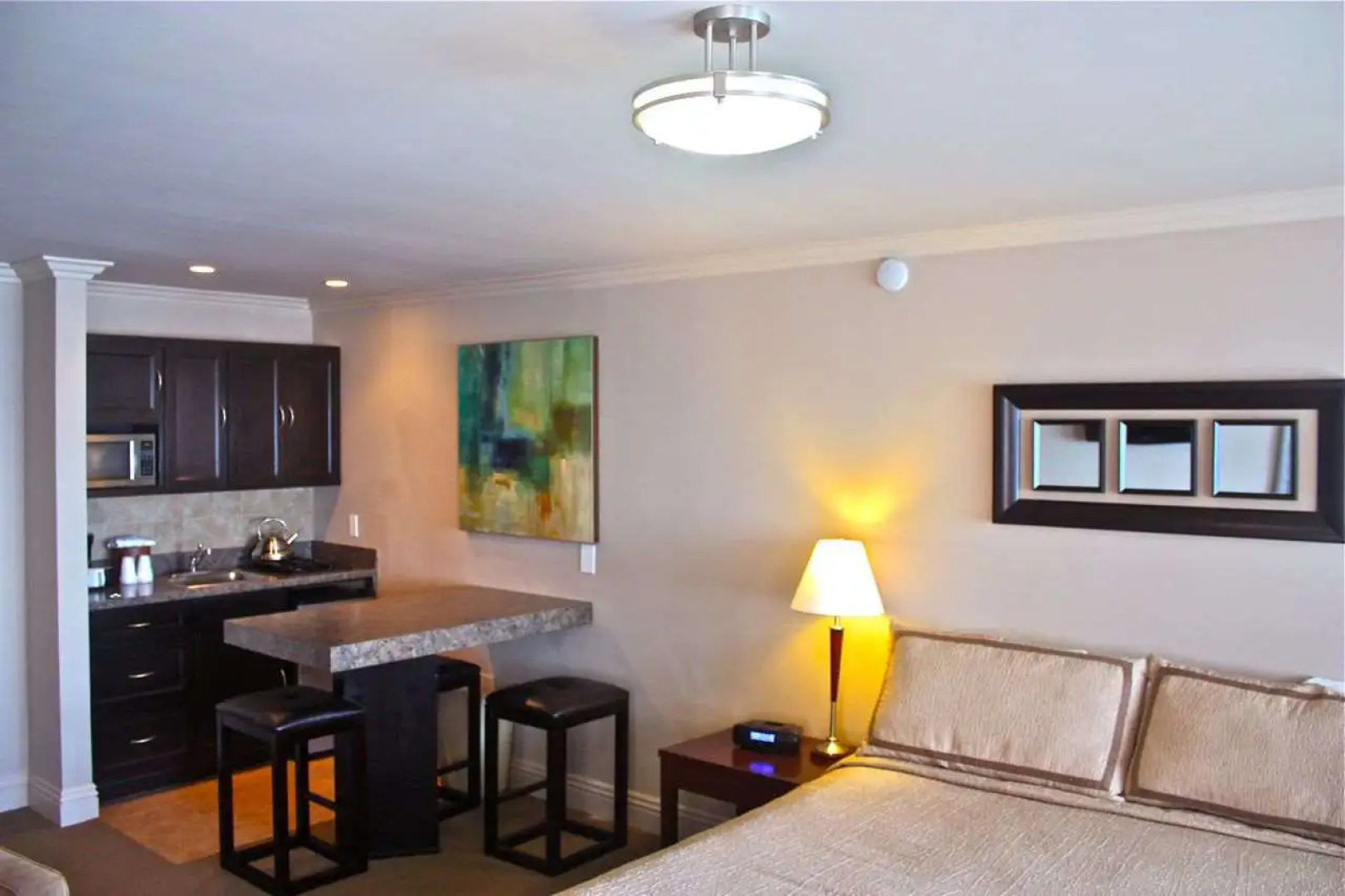 Laguna Surf Lodge by SCP Hotels