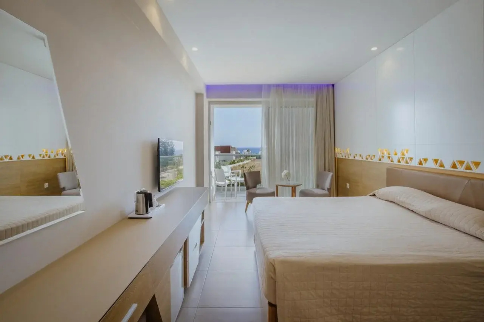 Tasia Maris Seasons Hotel - Adults Only