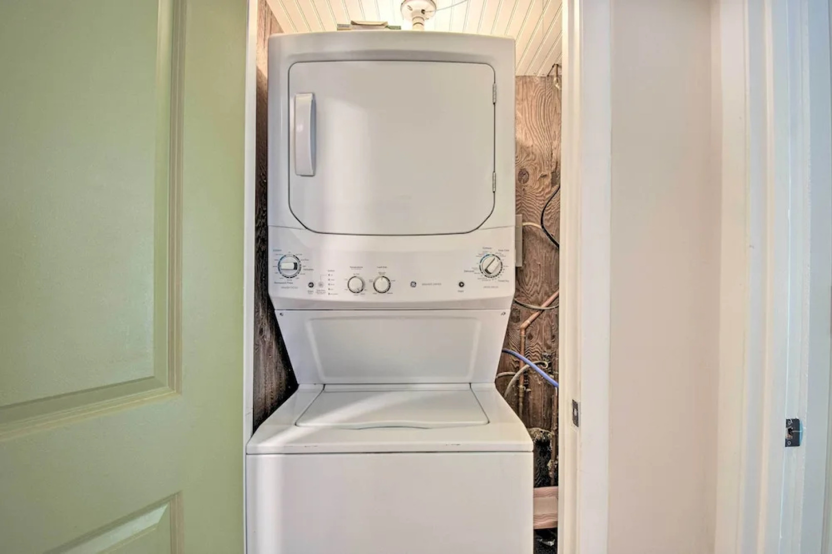 Chic Sky Valley A-frame Cabin w/ Pool Access!