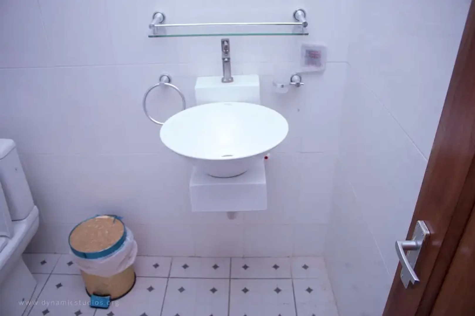 Sheilas Executive Hotel & Lodge