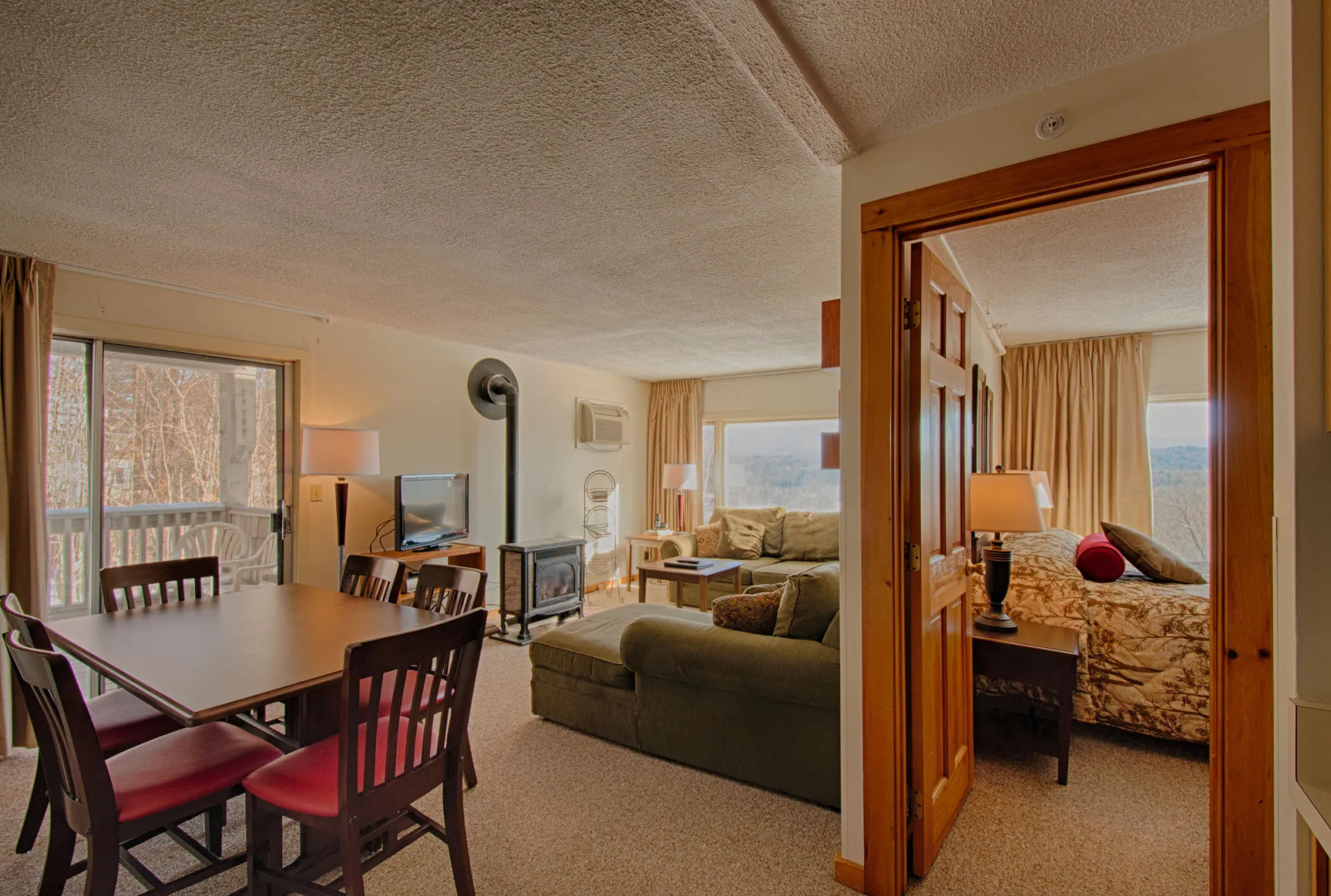 Sun & Ski Inn And Suites