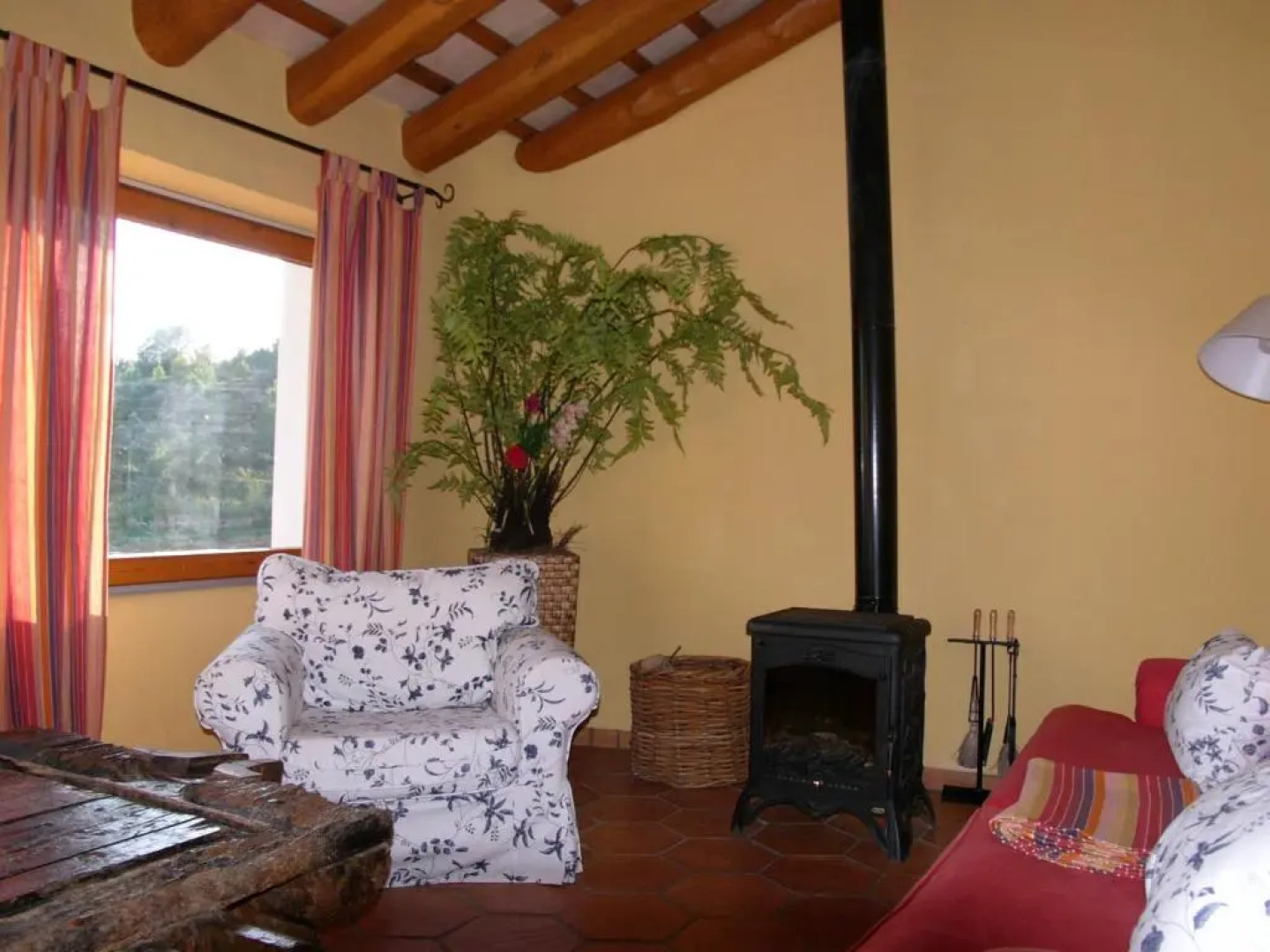 Masía Cal Simó Reservas de 1 a 4 burbujas de 6 pers de convivencia y extensivas