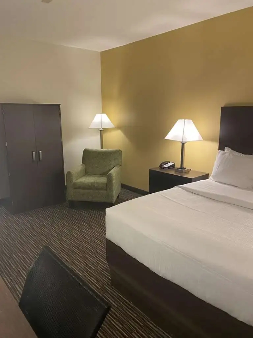 SureStay Hotel by Best Western Grayson