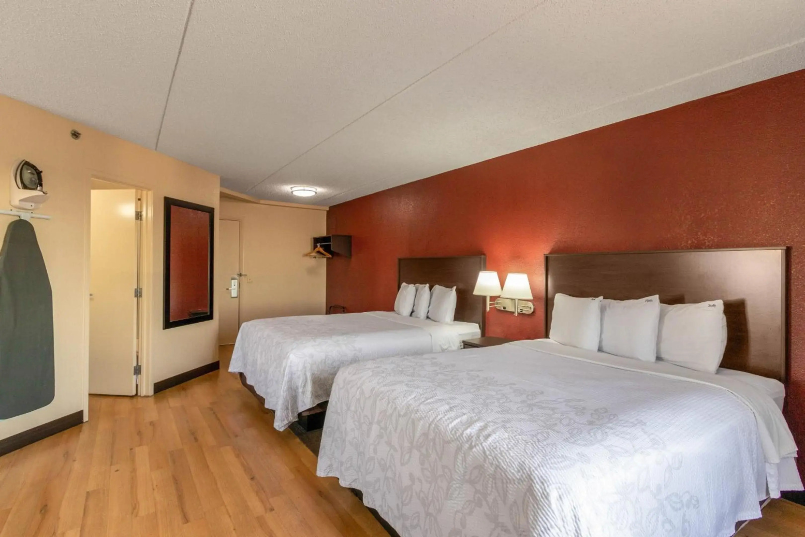 Red Roof Inn PLUS+ El Paso East