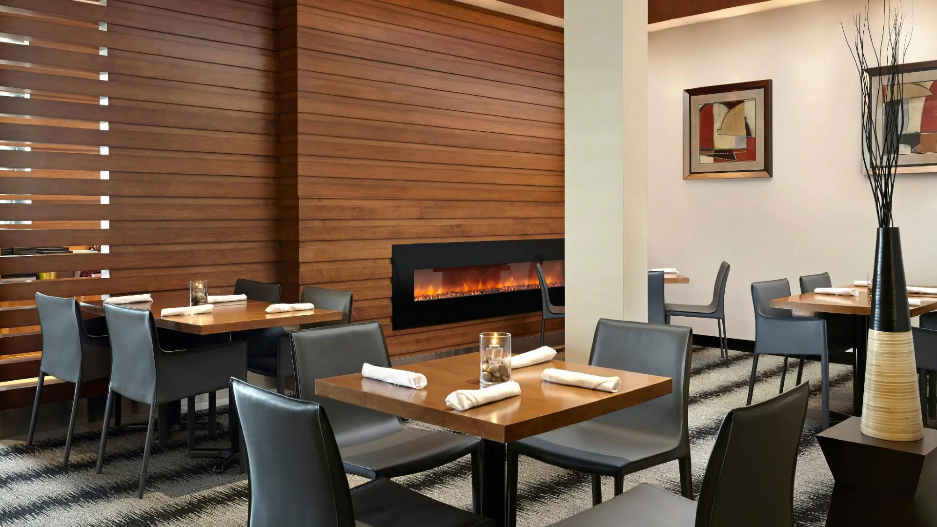 Four Points by Sheraton Edmonton International Airport