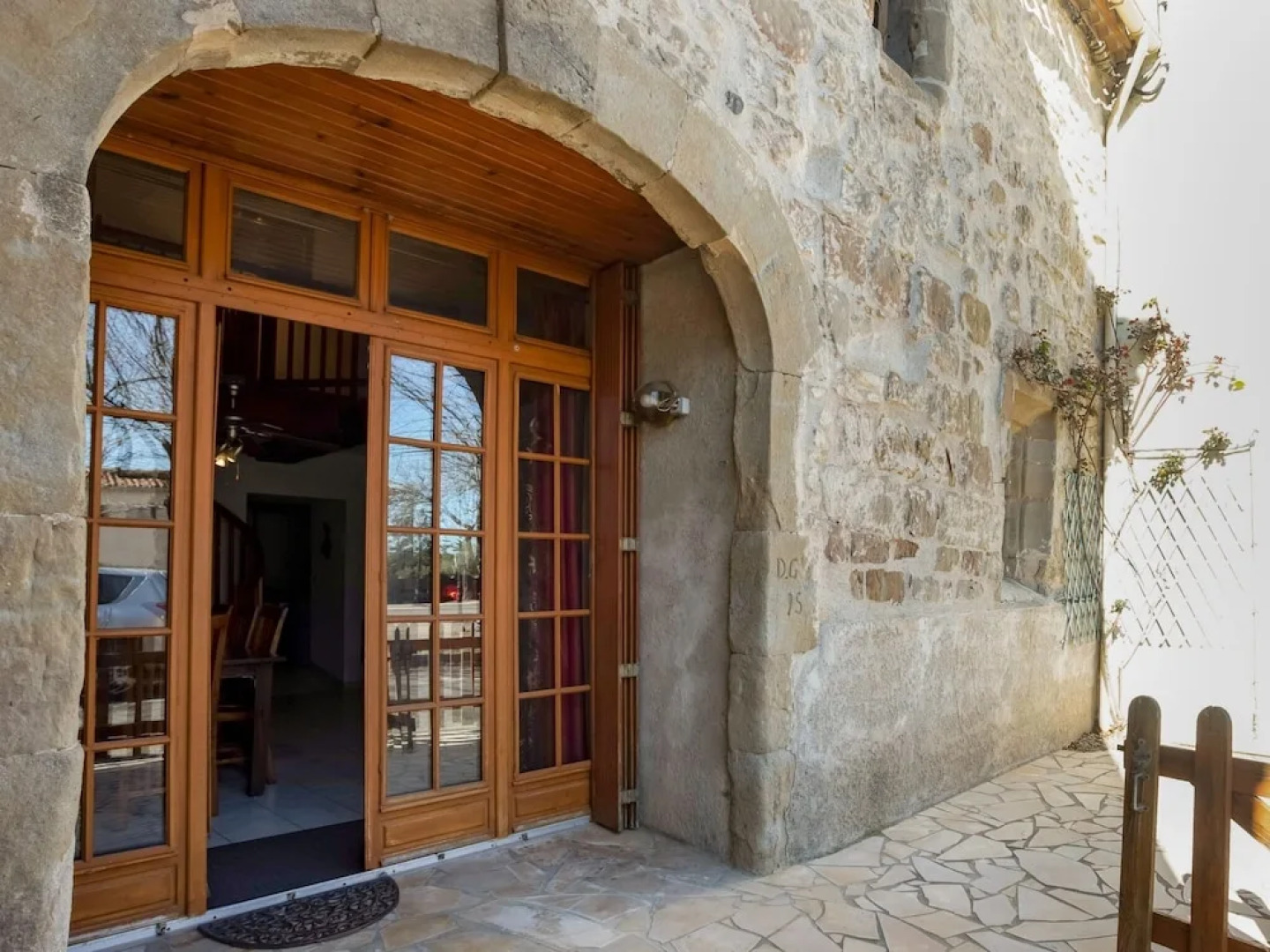 Quiant Holiday Home in Azille With Terrace