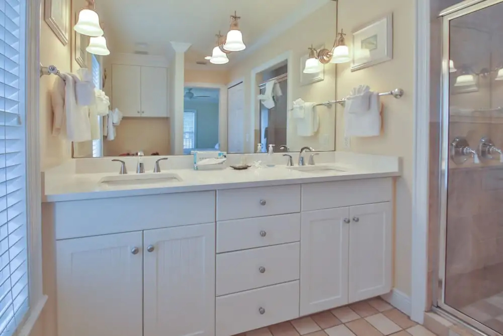 Tortuga Inn Beach Resort