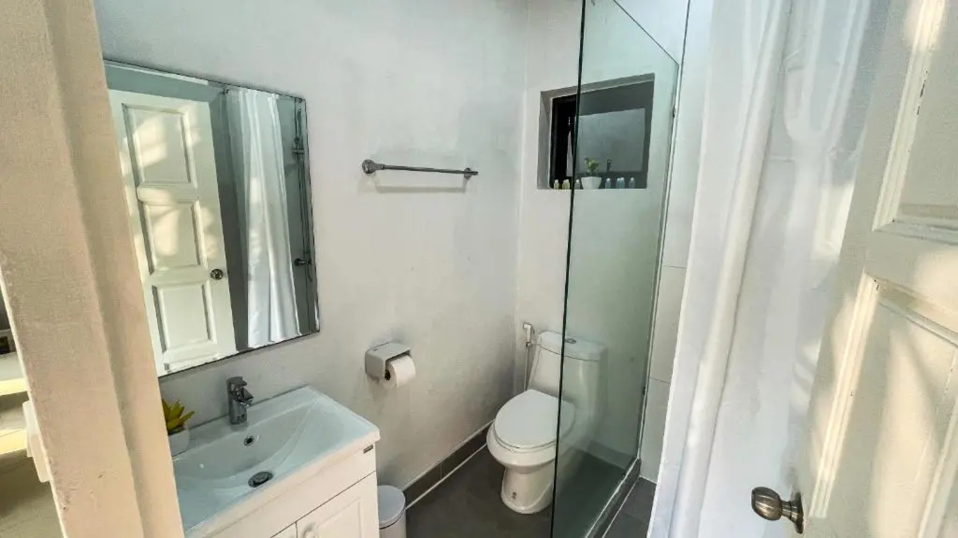 Sunrise Villa Resort