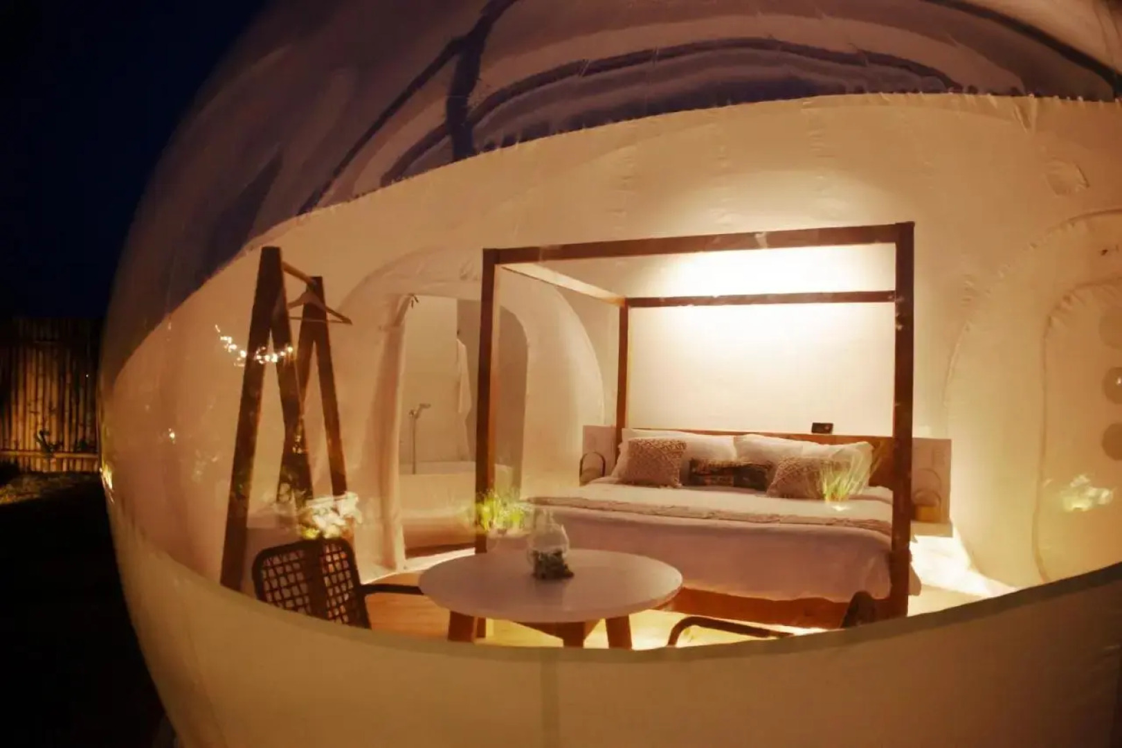 Green Land Bubble Glamping