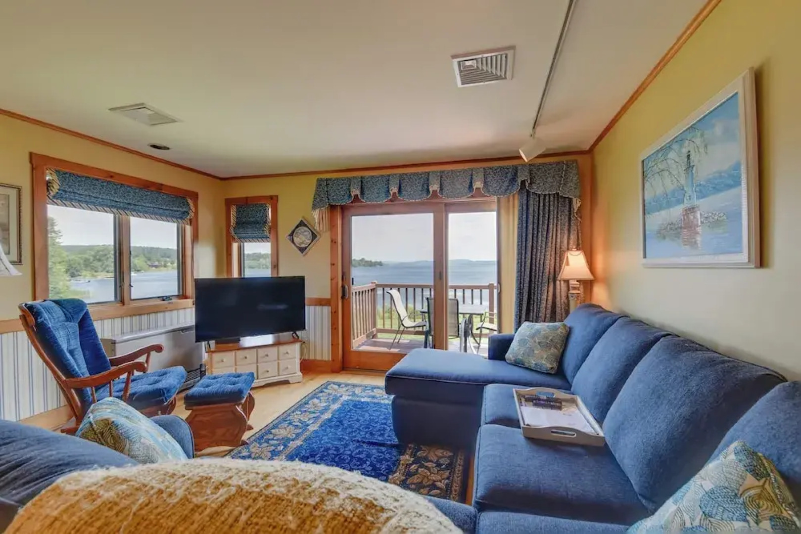 Lake Memphremagog Access: Newport Condo w/ Balcony