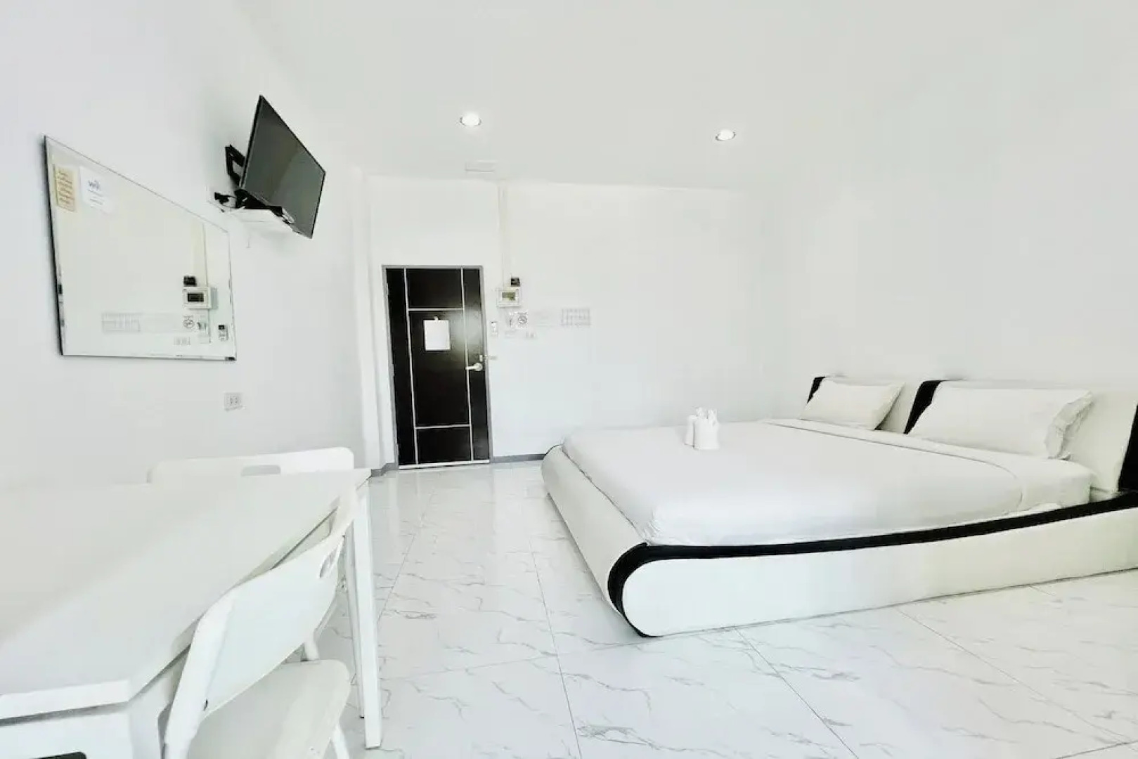 Parichat Bandung Hotel