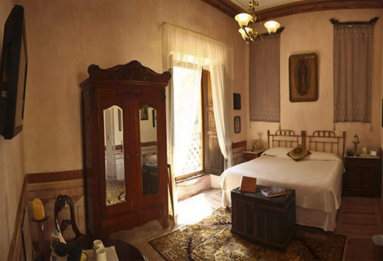 Hacienda Sepulveda Hotel & SPA