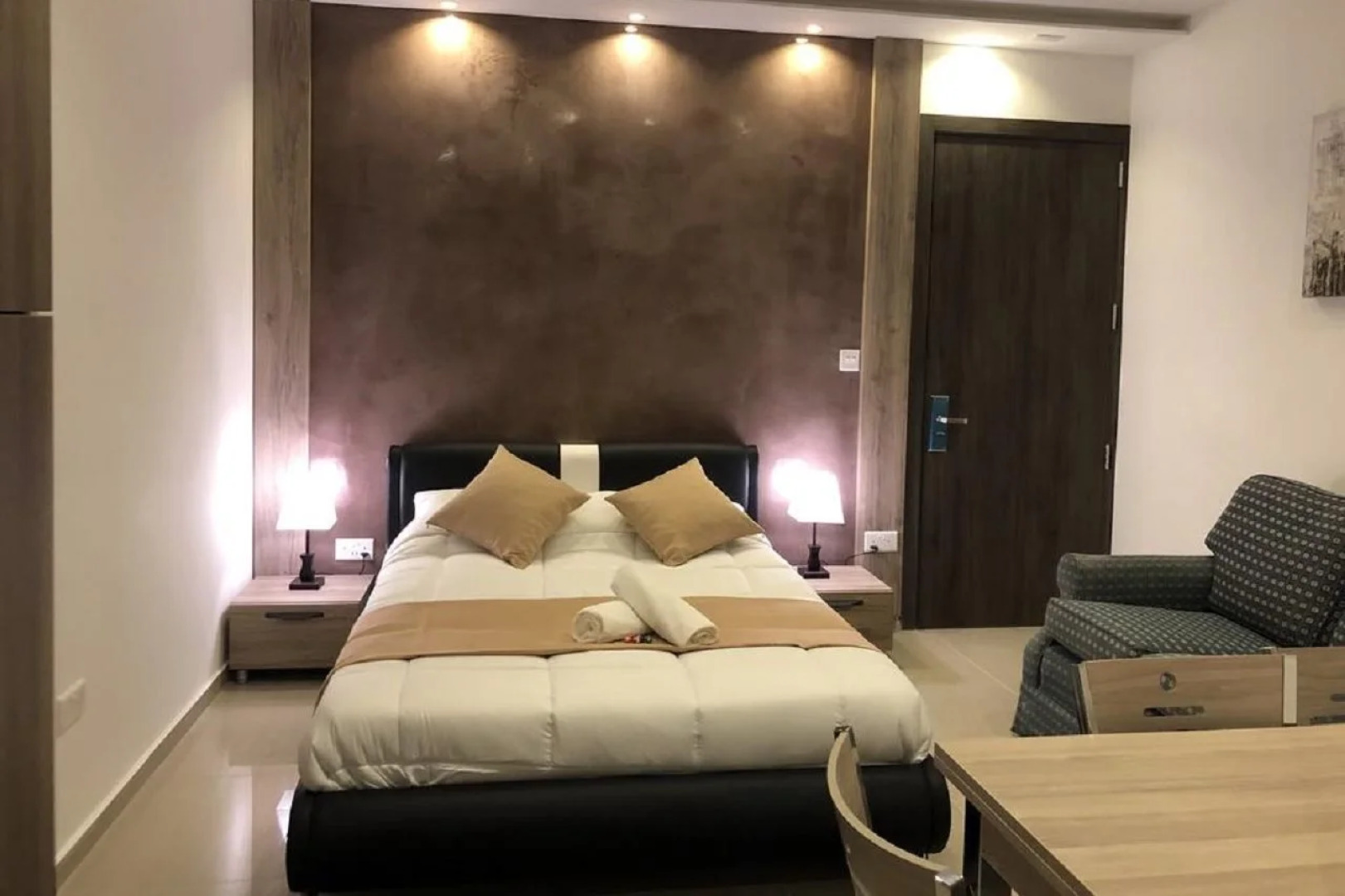 The Pearl Guesthouse