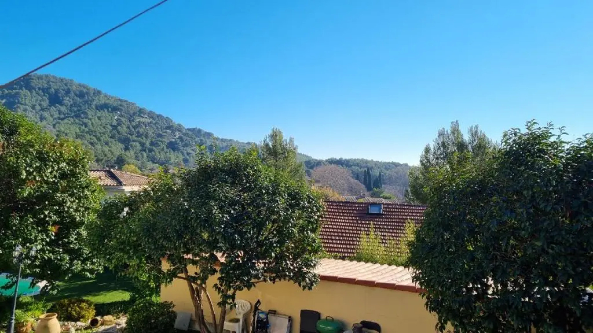 Appartement douillet avec piscine