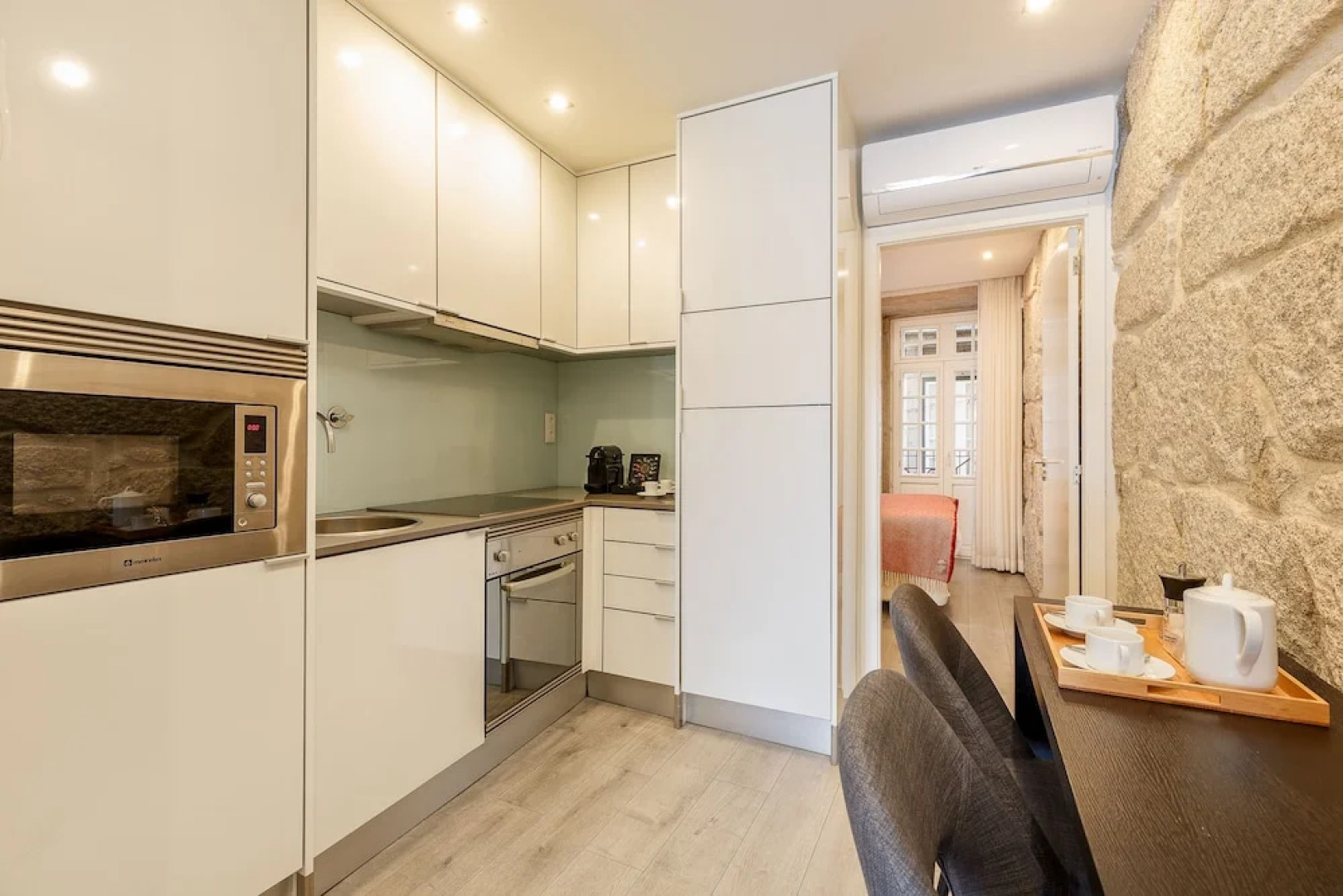 YOUROPO - Ribeira Porto