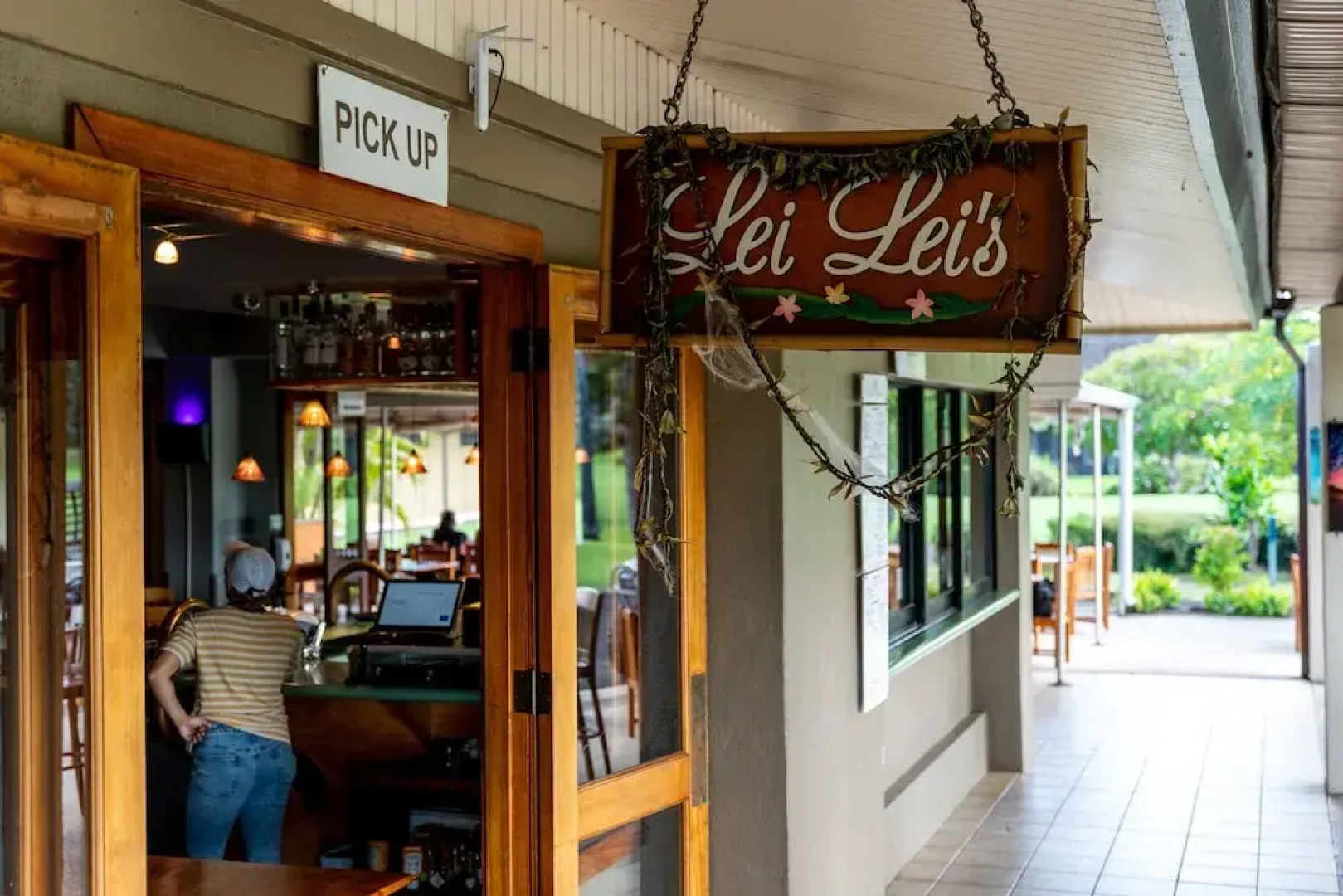 Turtle Bay West Studio With Loft 1 Bedroom Apts by Redawning