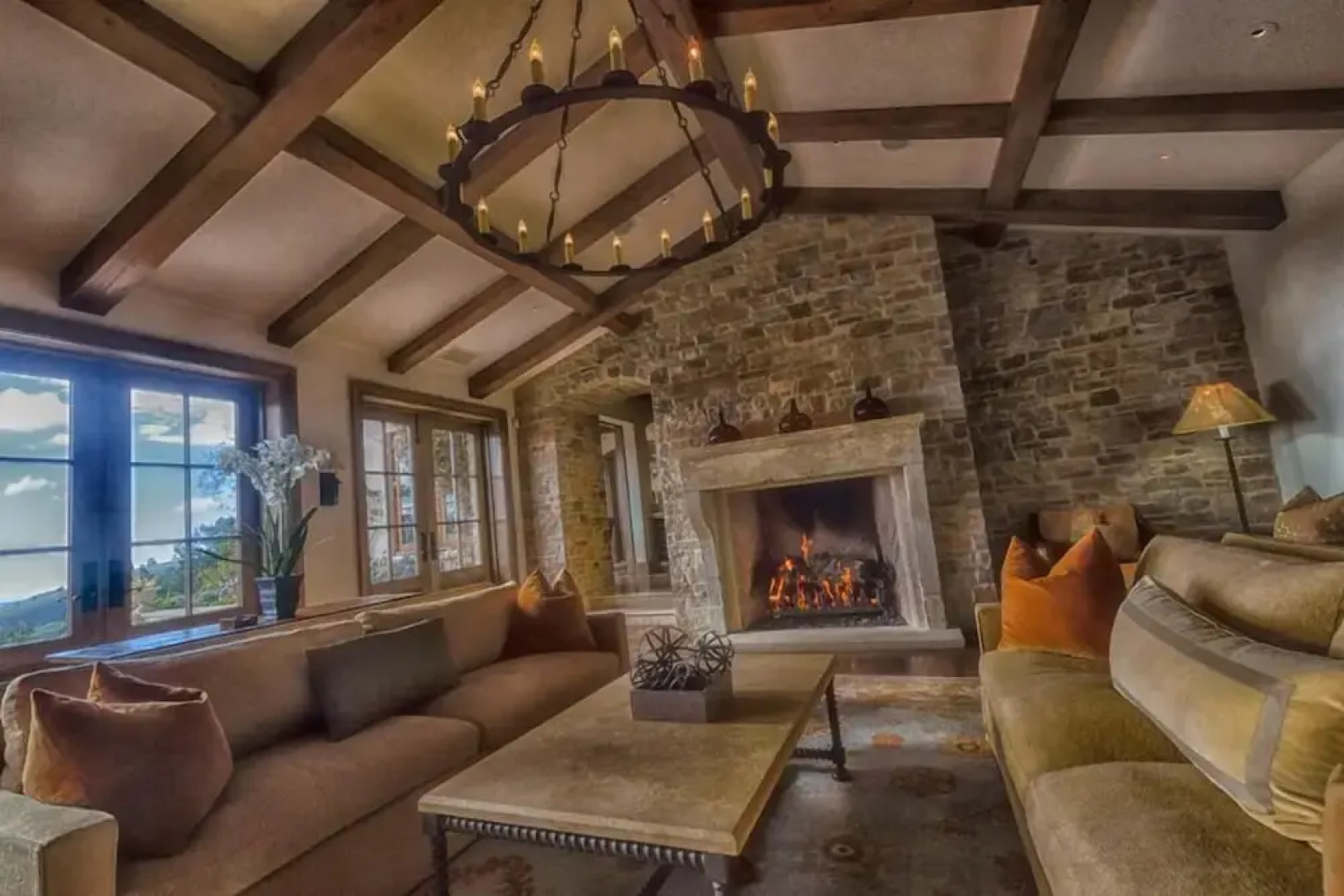 LX1 Chateau D' Renaitre Estate - Carmel-by-the-sea