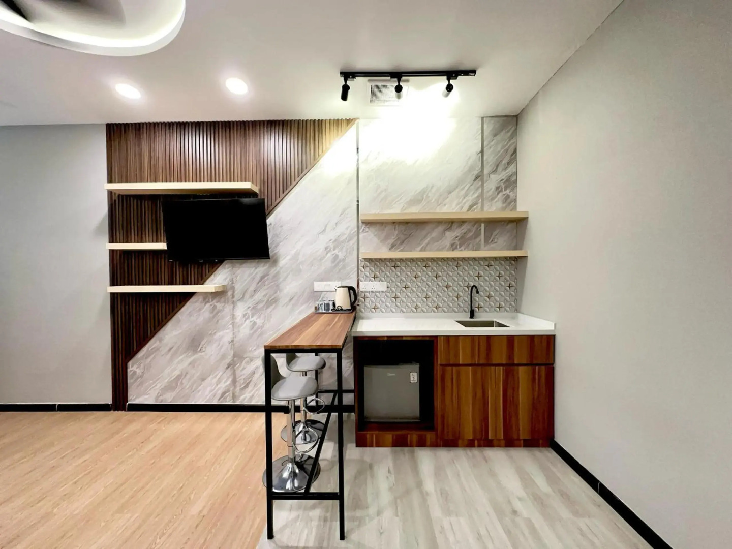 Sky Hotel @ Selayang