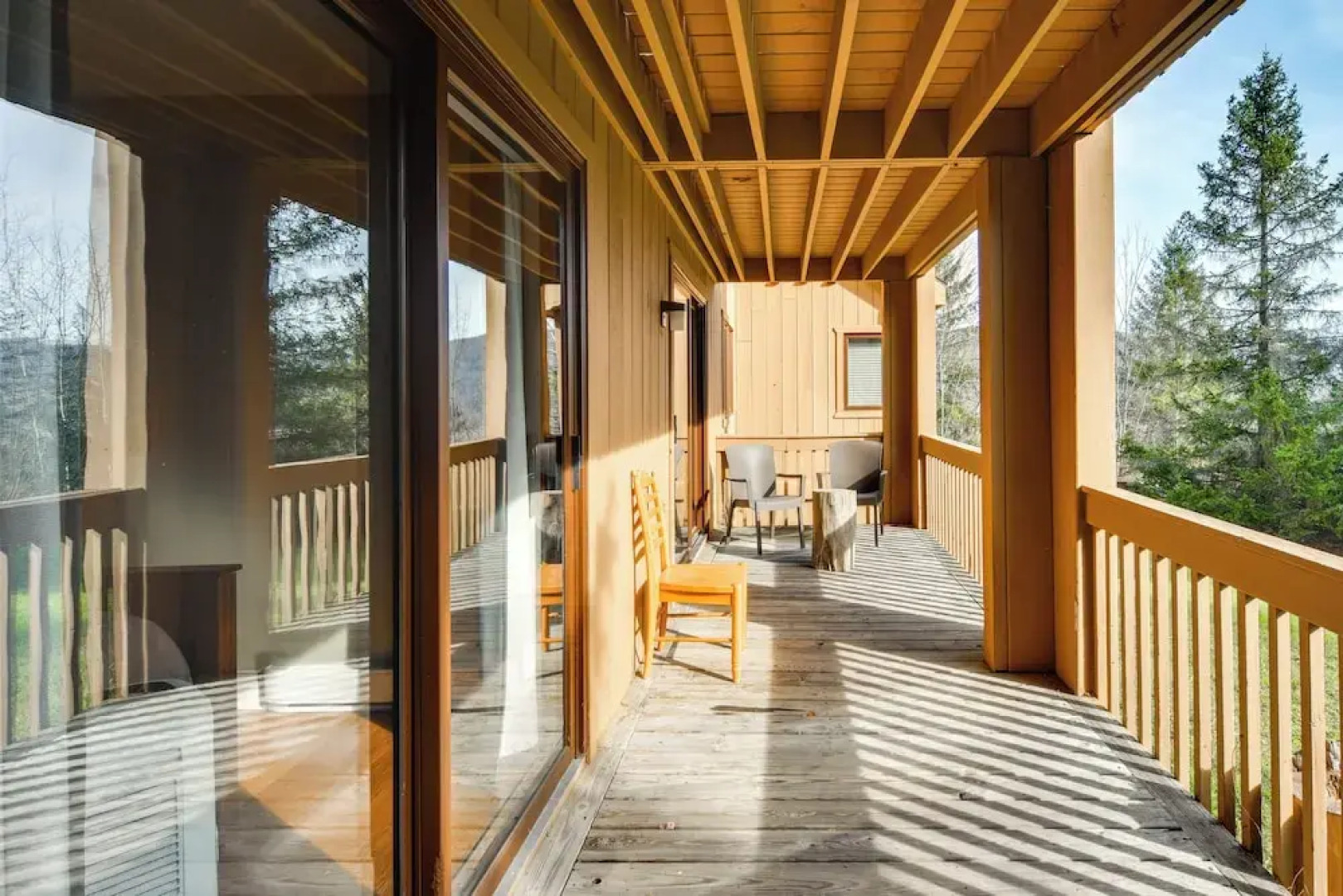 Ski-in/out & Golf Condo w/ A/C at Holiday Valley!