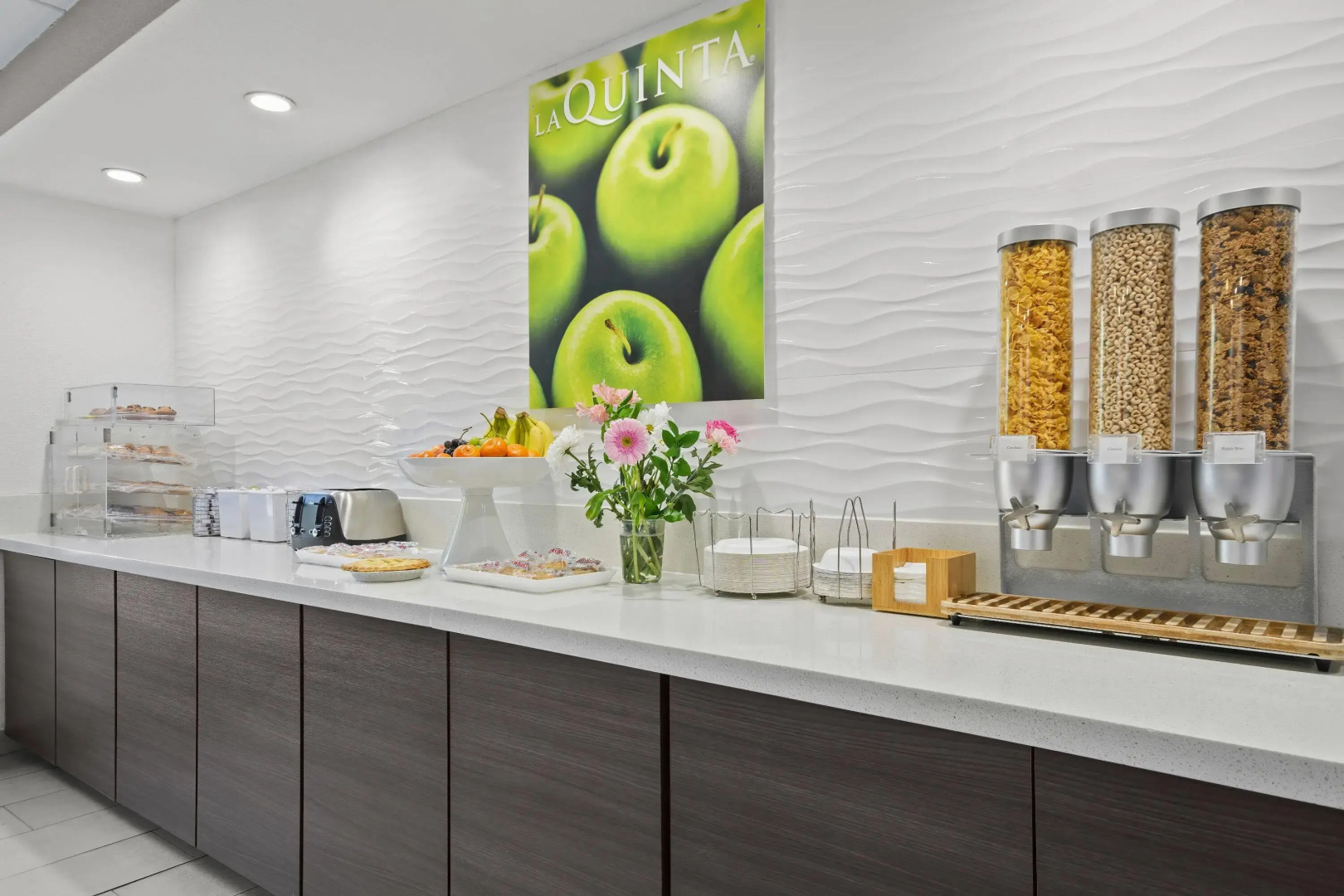 La Quinta Inn & Suites by Wyndham Sturbridge