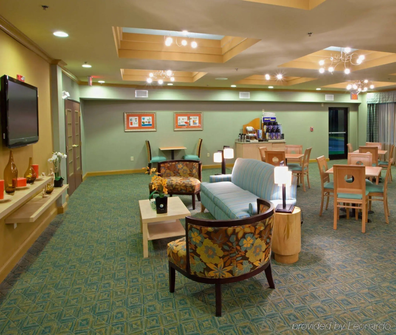 Holiday Inn Express & Suites - Thornburg, S. Fredericksburg by IHG