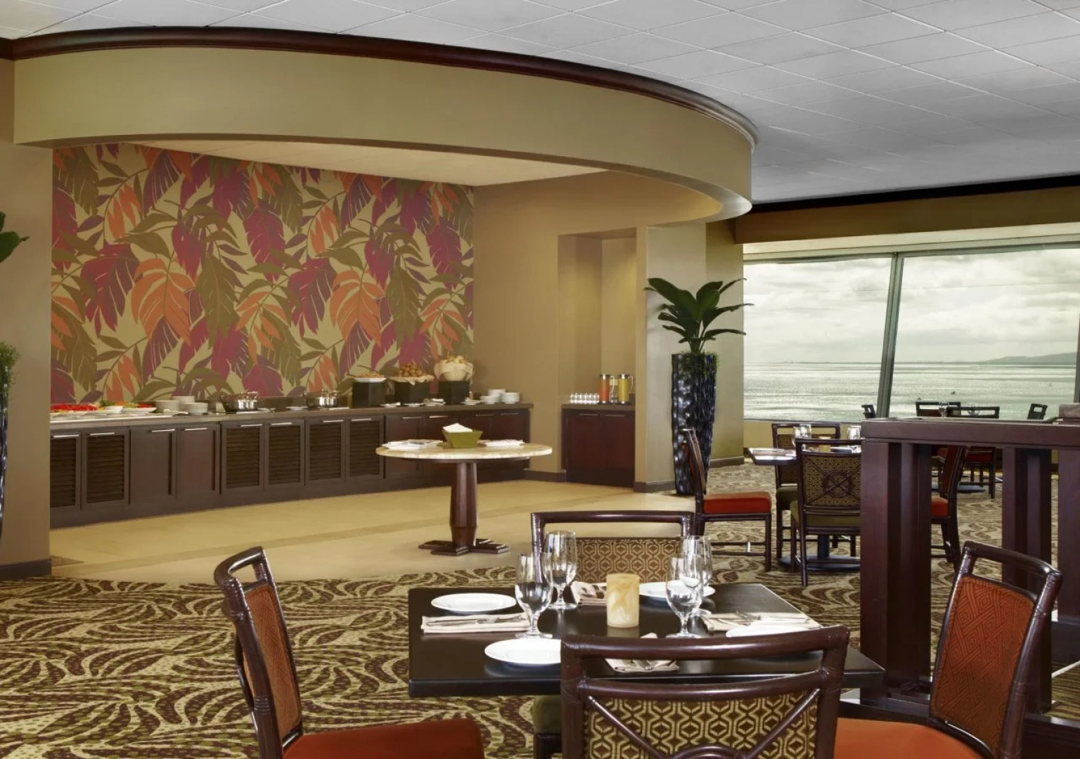 Sheraton Waikiki Beach Resort