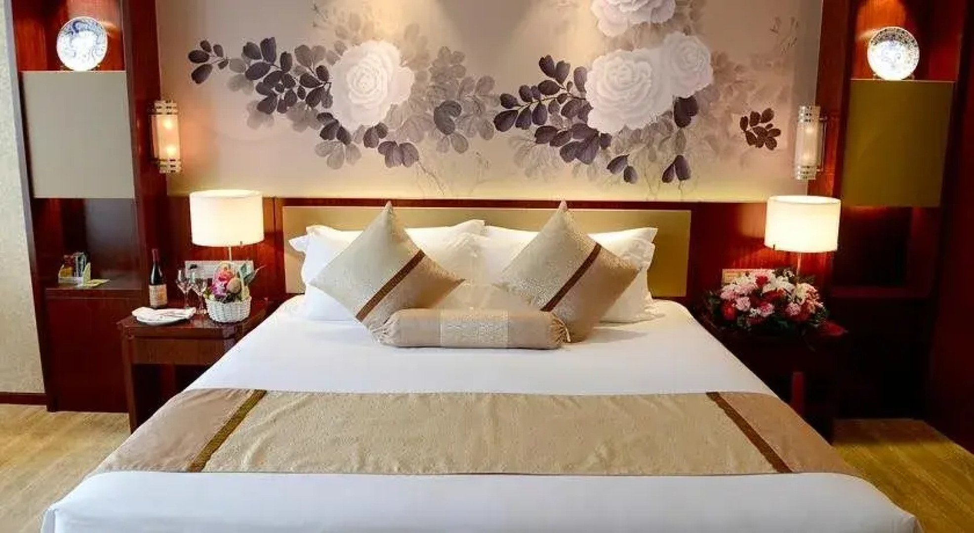 America's Best Rixin International Hotel