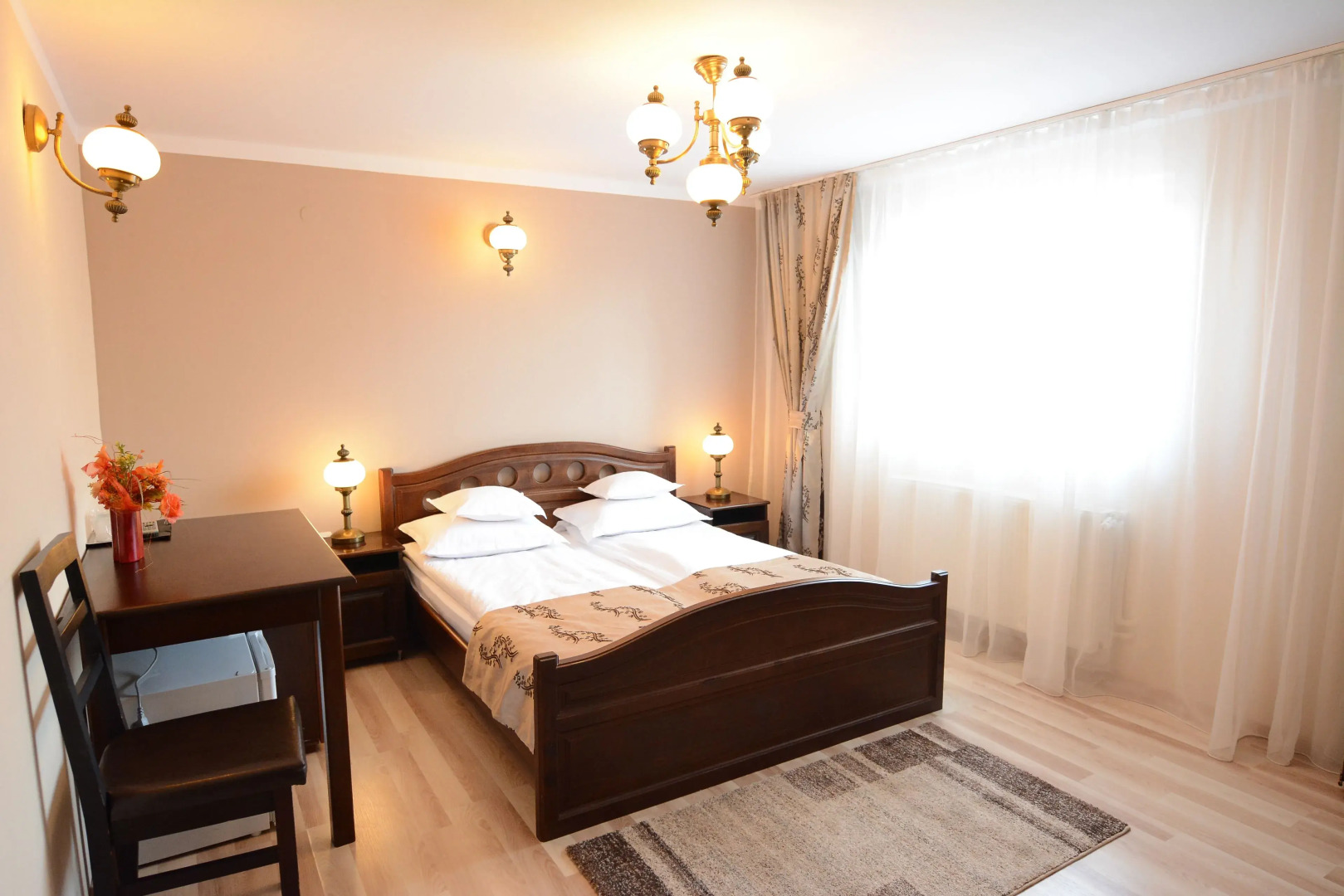 Pensiunea Sarmis Cristal