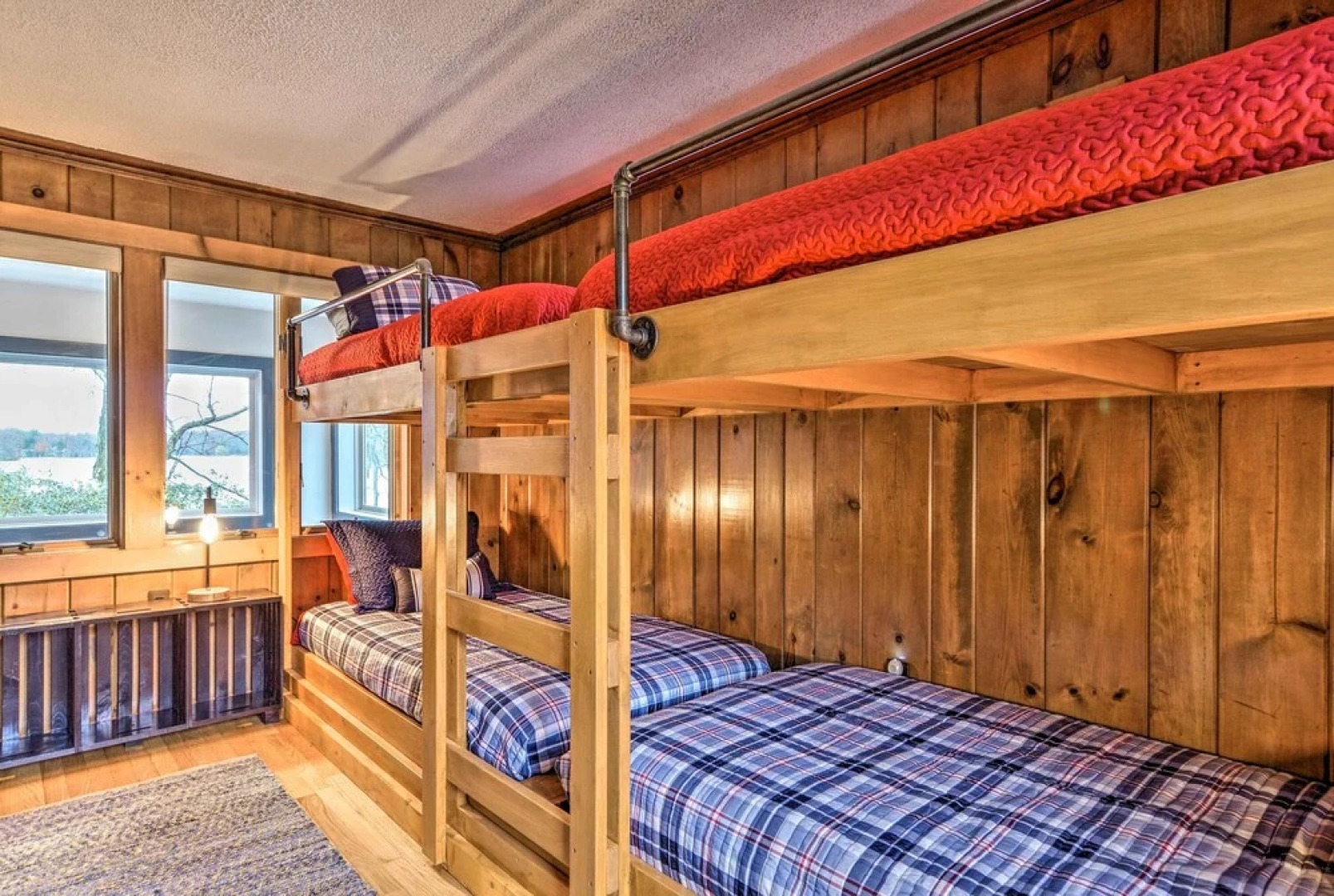 By Mtn Creek Resort: The Point on Highland Lake